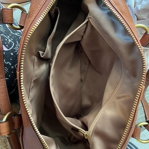 41. COACH CHELSEA LEATHER SATCHEL! - Picture 12 of 14